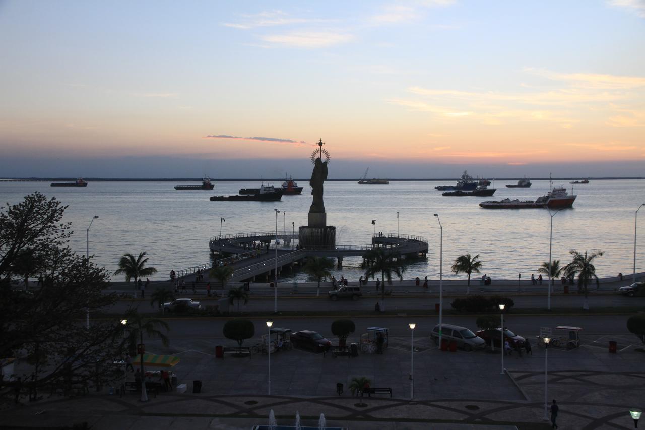 Hotel Del Parque Ciudad del Carmen Bagian luar foto
