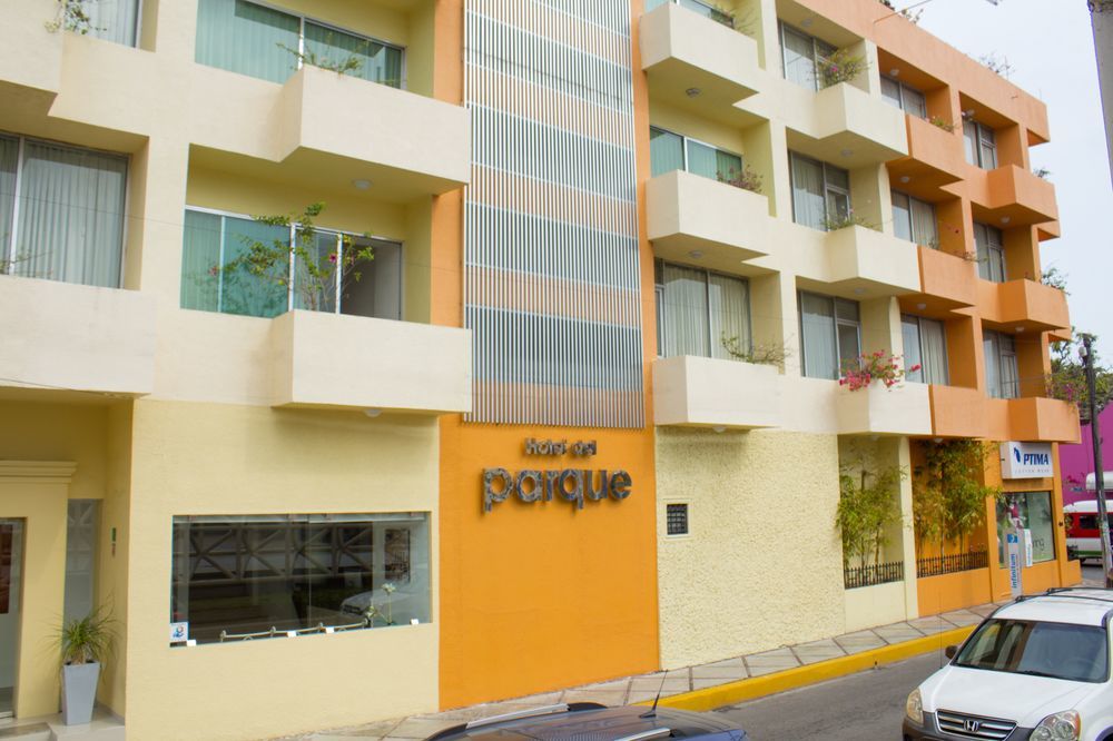 Hotel Del Parque Ciudad del Carmen Bagian luar foto